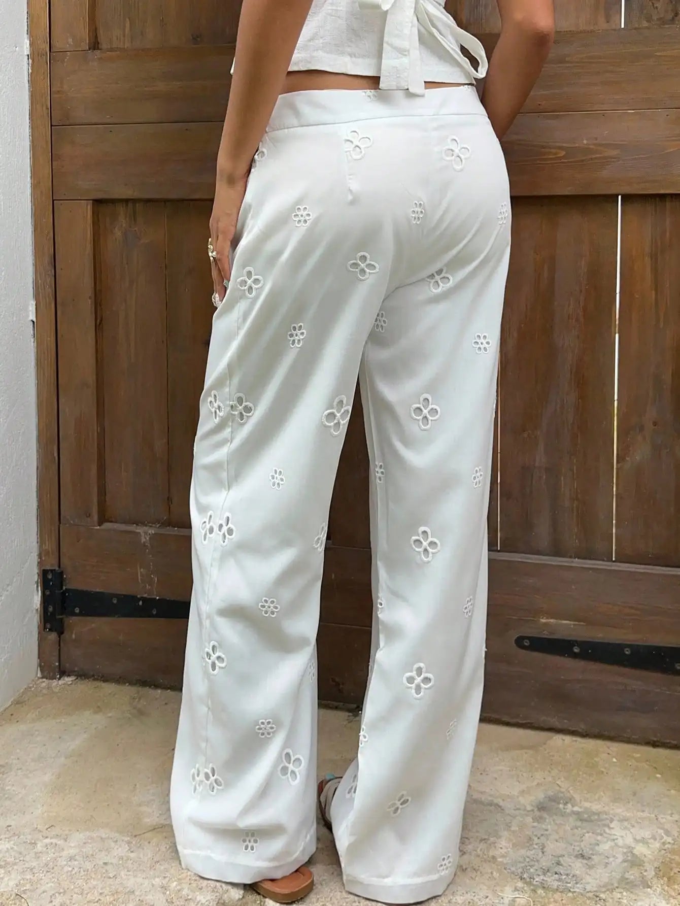 LIZAKOSHT  -  Hollow-Out Embroidered Textured White Women's Suit Trousers