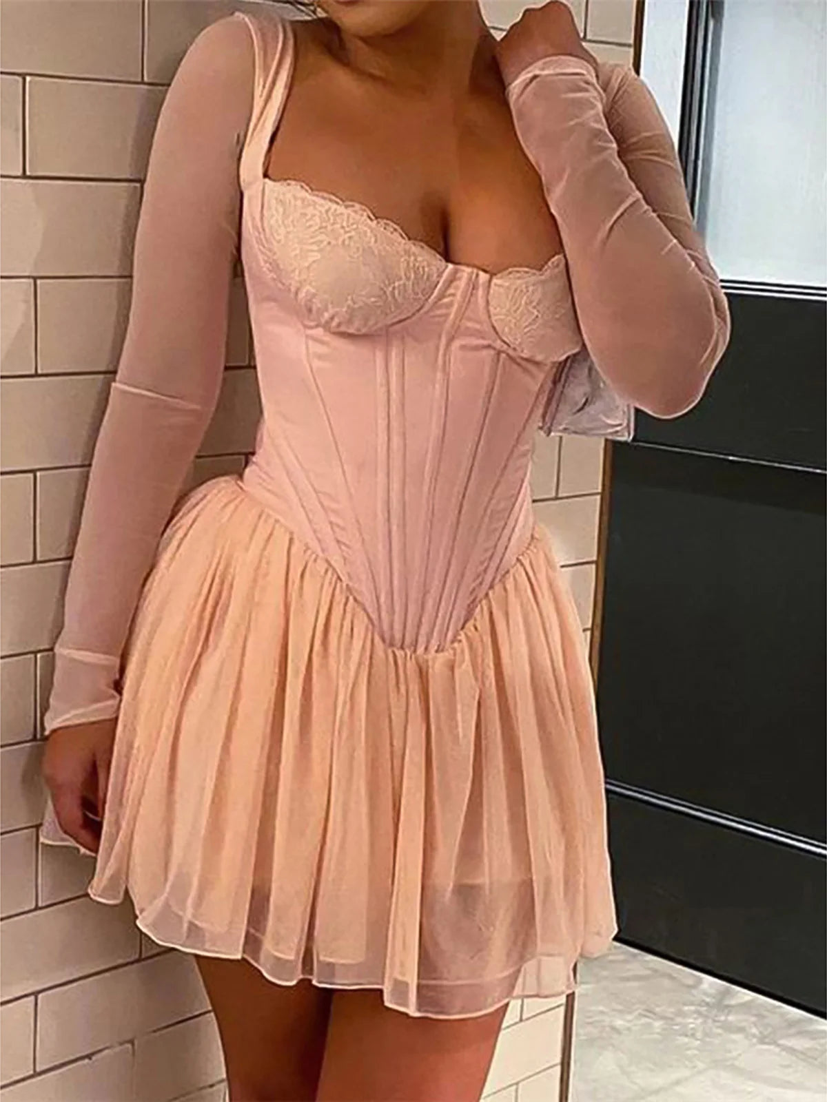 LIZAKOSHT  -  Lace Underwired Long Sleeve Sundress Large Swing Skirt Dress For Women Beach Dress Party Holiday Vestidos Lady K5990