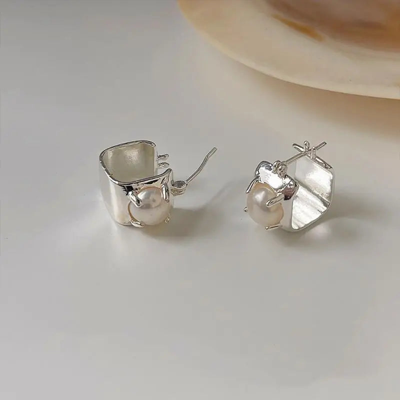 Lizakosht Fashion Square Imitation Pearl Earrings Earrings for Women New Classic Simple Scrub Geometric Handmade Party Jewelry Gift