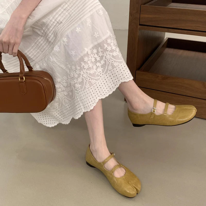 LIZAKOSHT  -  Spring New Tabi Ninja Shoes Women Round Spilt Toe Shallow Buckle Ballet Shoes Fashion Eelgant Low Heels Mary Jane Single Shoes