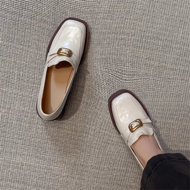 LIZAKOSHT  -  Women's Leather Shoes New Retro White Chunky Heel Loafers Women's British Style High Heels Metal Buckle Thick Heel Single Shoes