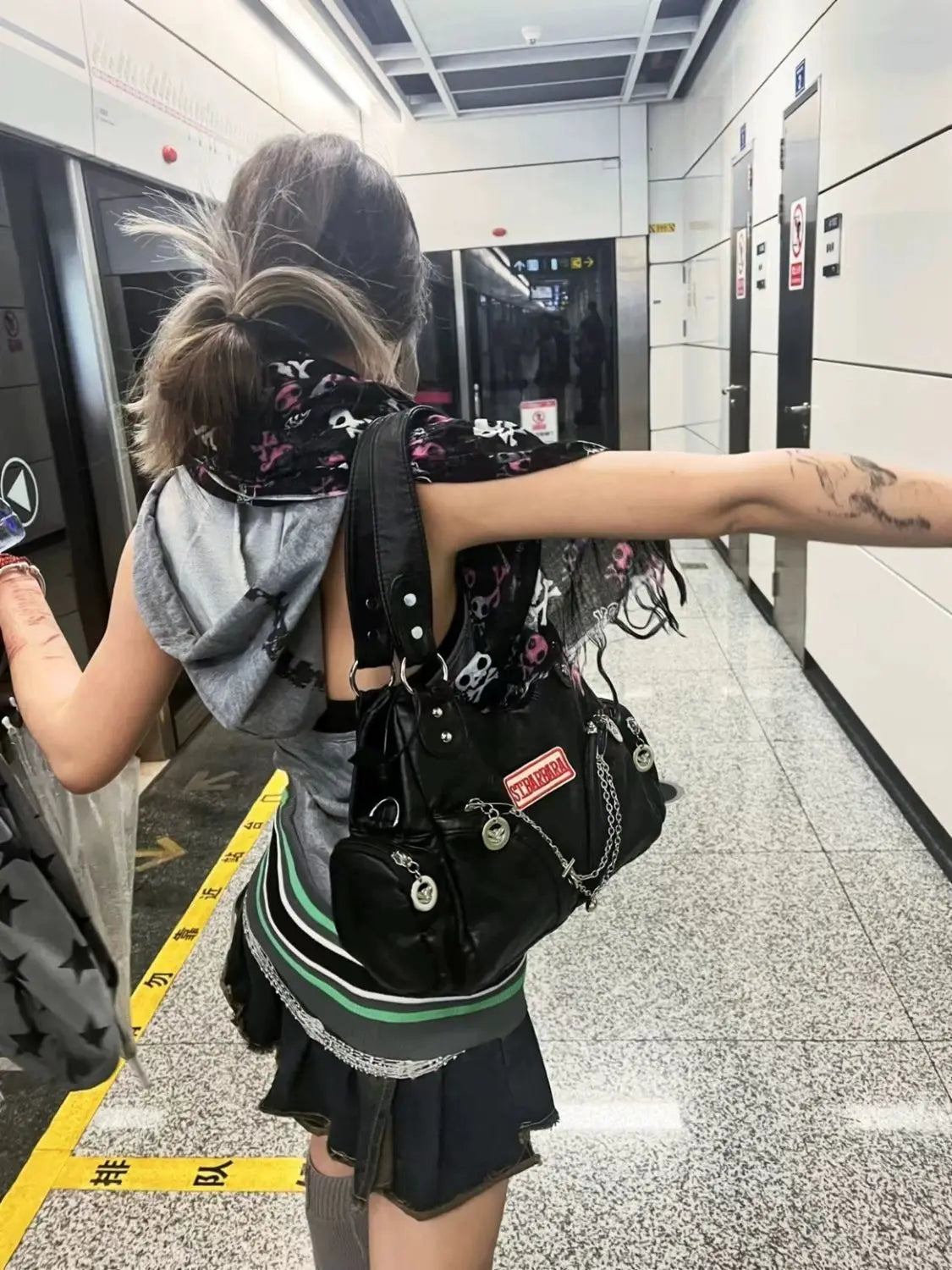 LIZAKOSHT  -  Hot Girls Black Shoulder Bag Women Vintage Grunge Leather Casual Tote Bag Ladies Retro Moto Biker Y2k Handbag Aesthetic