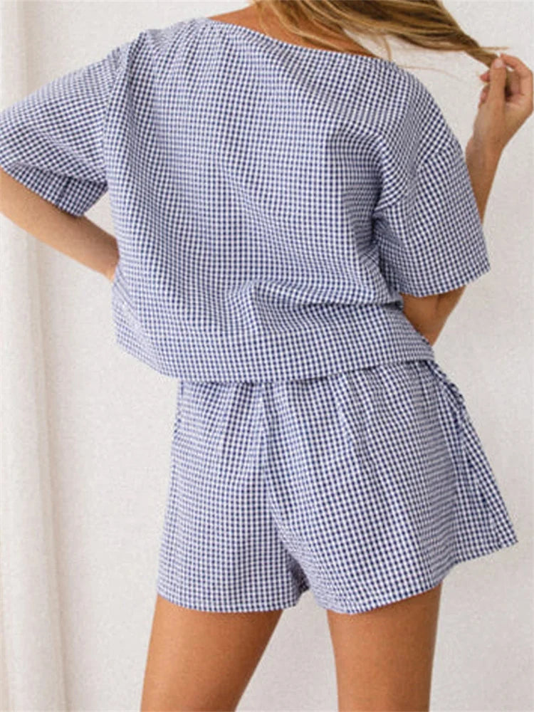 LIZAKOSHT  -  Women Summer Loose Casual 2 Pieces Sets Short Sleeve Plaid Print Split Tie-up T-Shirts Tops Elastic Waist Shorts