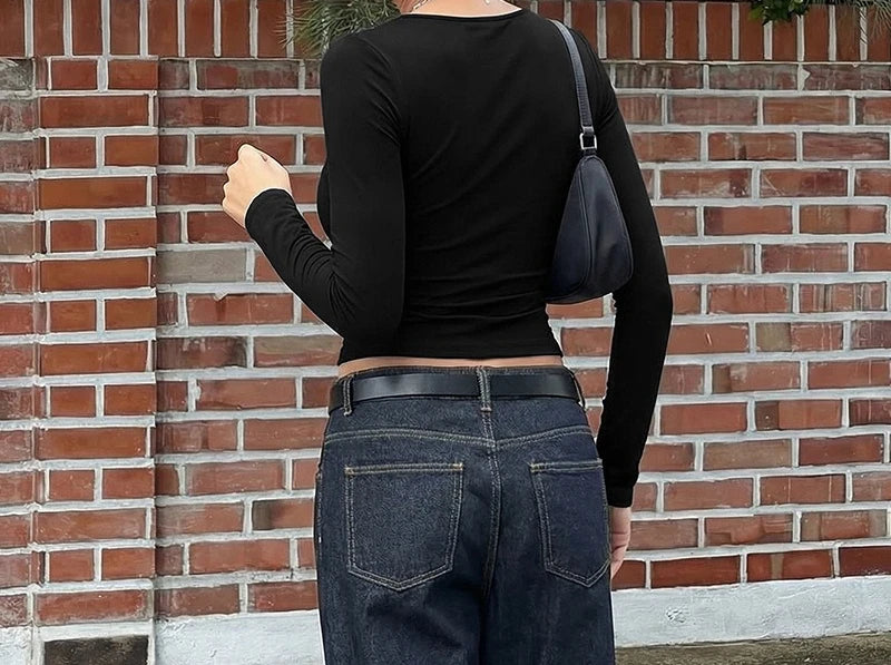 LIZAKOSHT  -  Pure Desire Style Lace Splicing Square Neck T-shirt for Women in Spring 2026, Fashionable Slim Fit Versatile Base Shirt