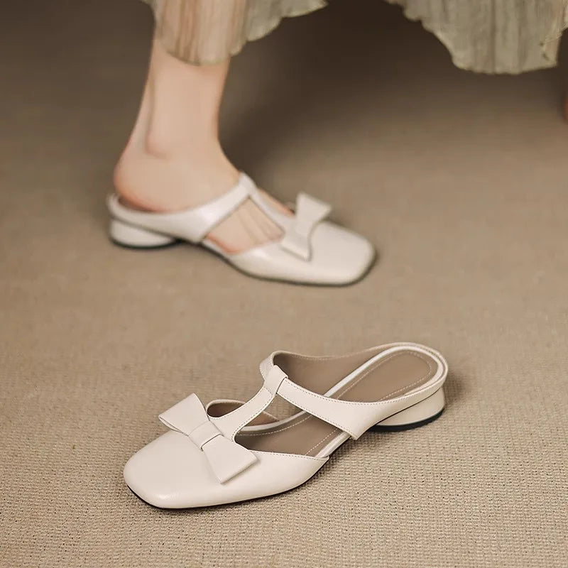 LIZAKOSHT  -  The New Summer Style of Square-toed Low-heeled Thick-heeled One-legged Flip-flops and Sandals for Women Wearing in Baotou