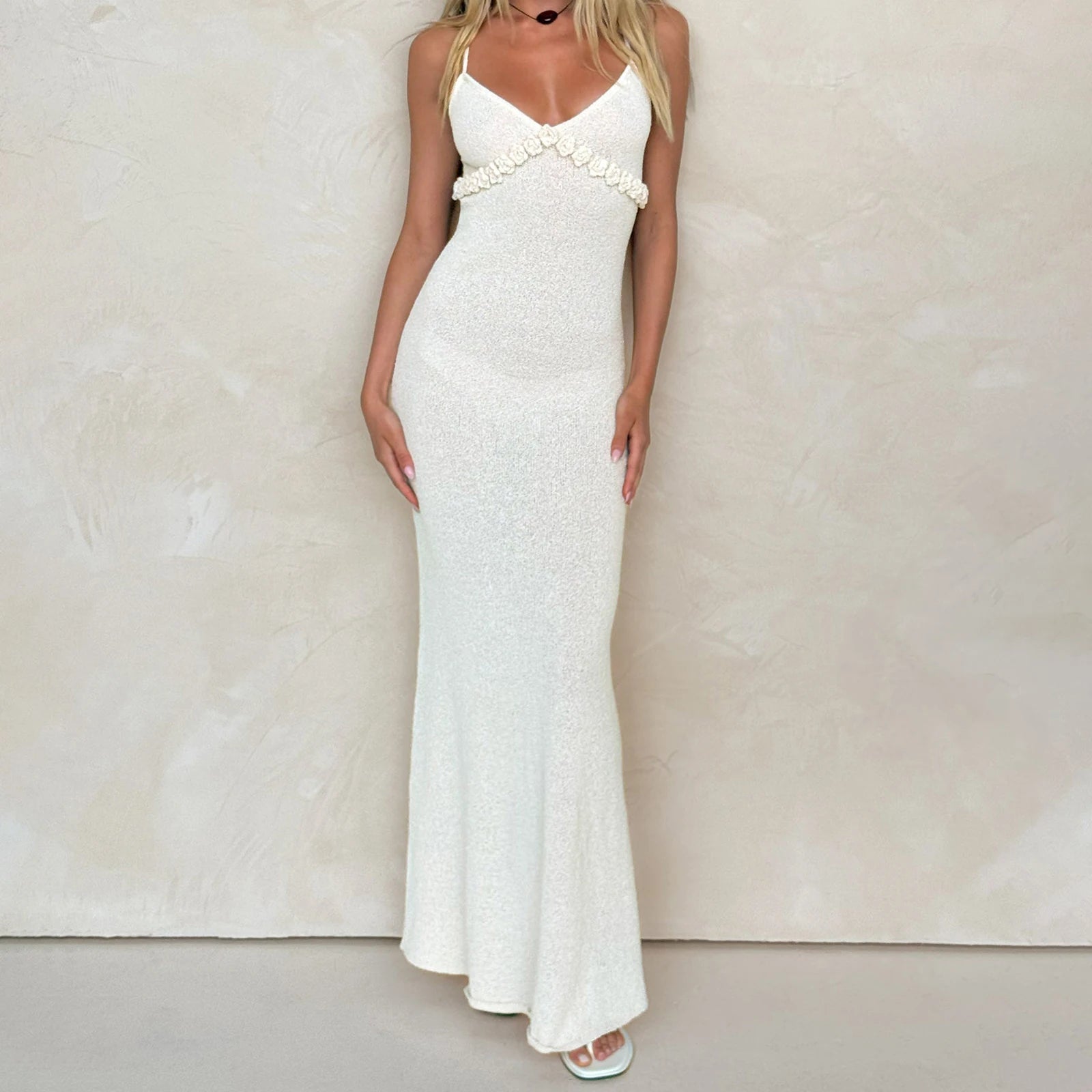 LIZAKOSHT  -  Sexy Women Sleeveless Knit Dress Summer Crochet Flowers Cross Straps Backless Bodycon Party Dress for Streetwear