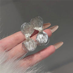 Lizakosht Fashion Romantic Luxury Bow Earrings For Women Creative New Top Grade Designers Jewelry Earings Wholesale