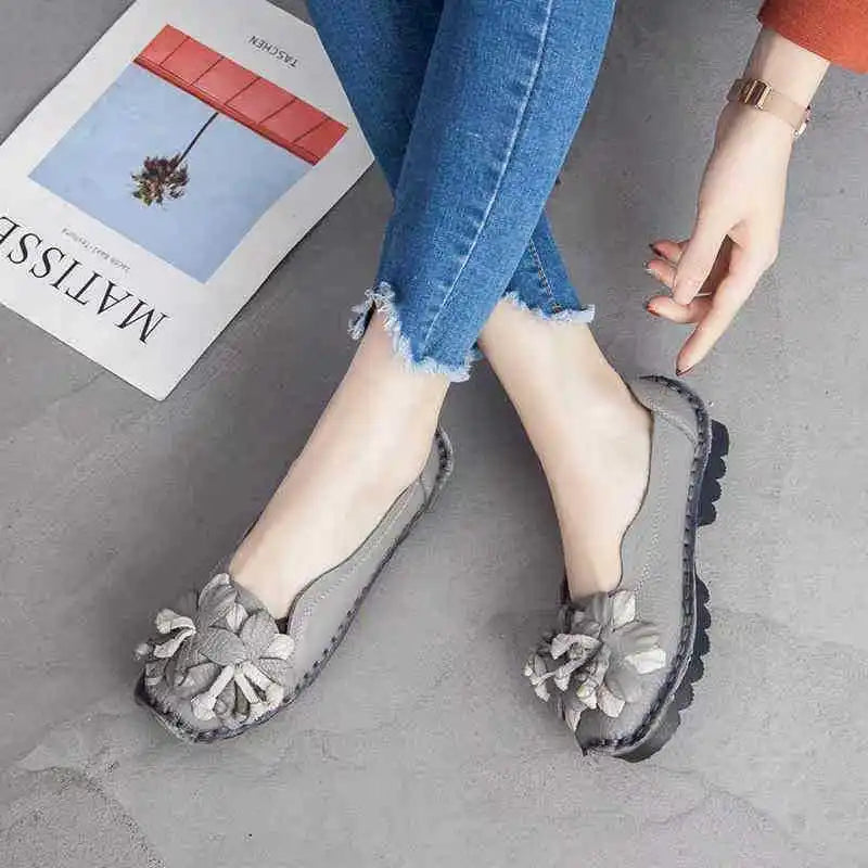 LIZAKOSHT  -  High Quality Genuine Leather Flats Woman Spring Shoes Super Designer Flats Women Flower Ladies Casual Shoes Female Loafers