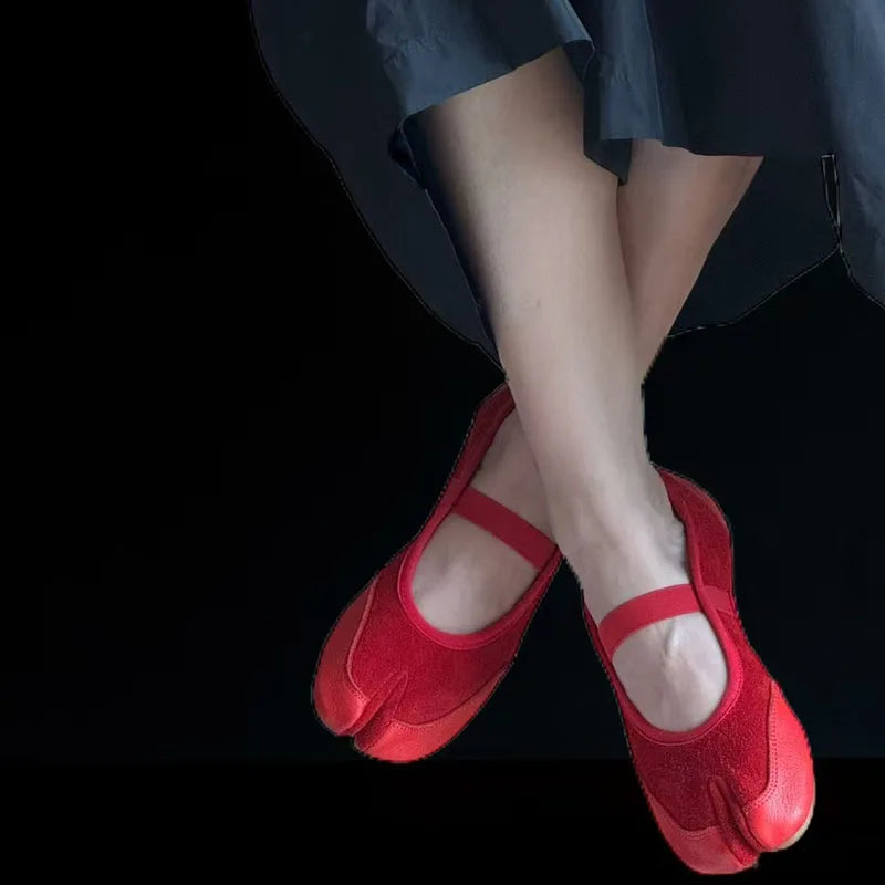LIZAKOSHT  -  New Split Toe Peas Shoes Women 2025 Trotters Cross Horseshoe Red Casual Mary Jane Ballet Flats Shoes Female