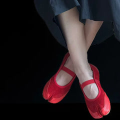 LIZAKOSHT  -  New Split Toe Peas Shoes Women 2025 Trotters Cross Horseshoe Red Casual Mary Jane Ballet Flats Shoes Female