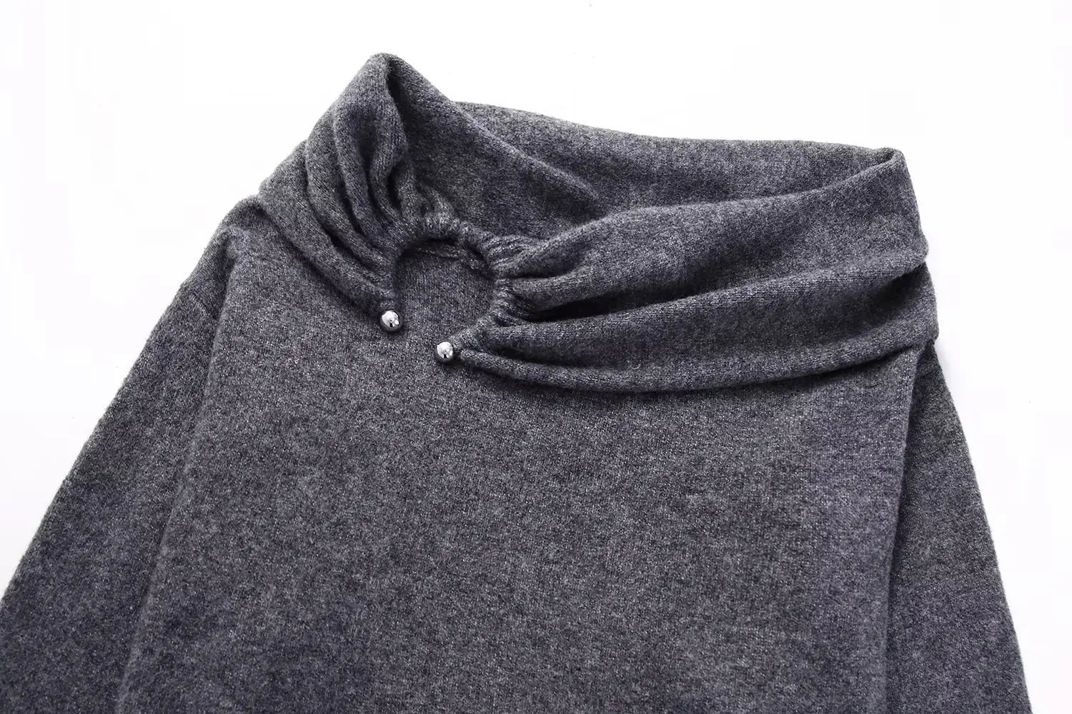 Lizakosht Women Winter Fashion Casual Fold Knitted Sweater Vintage Dew Shoulder Long Sleeve Female Pullovers Chic Tops