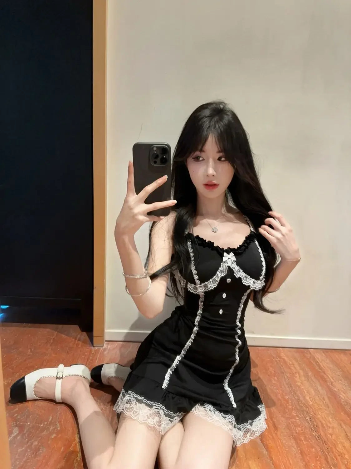 LIZAKOSHT  -  Pure and Fashionable Slim Lace Sling Suspender Female Waisted Ruffle Mesh Splicing Dress