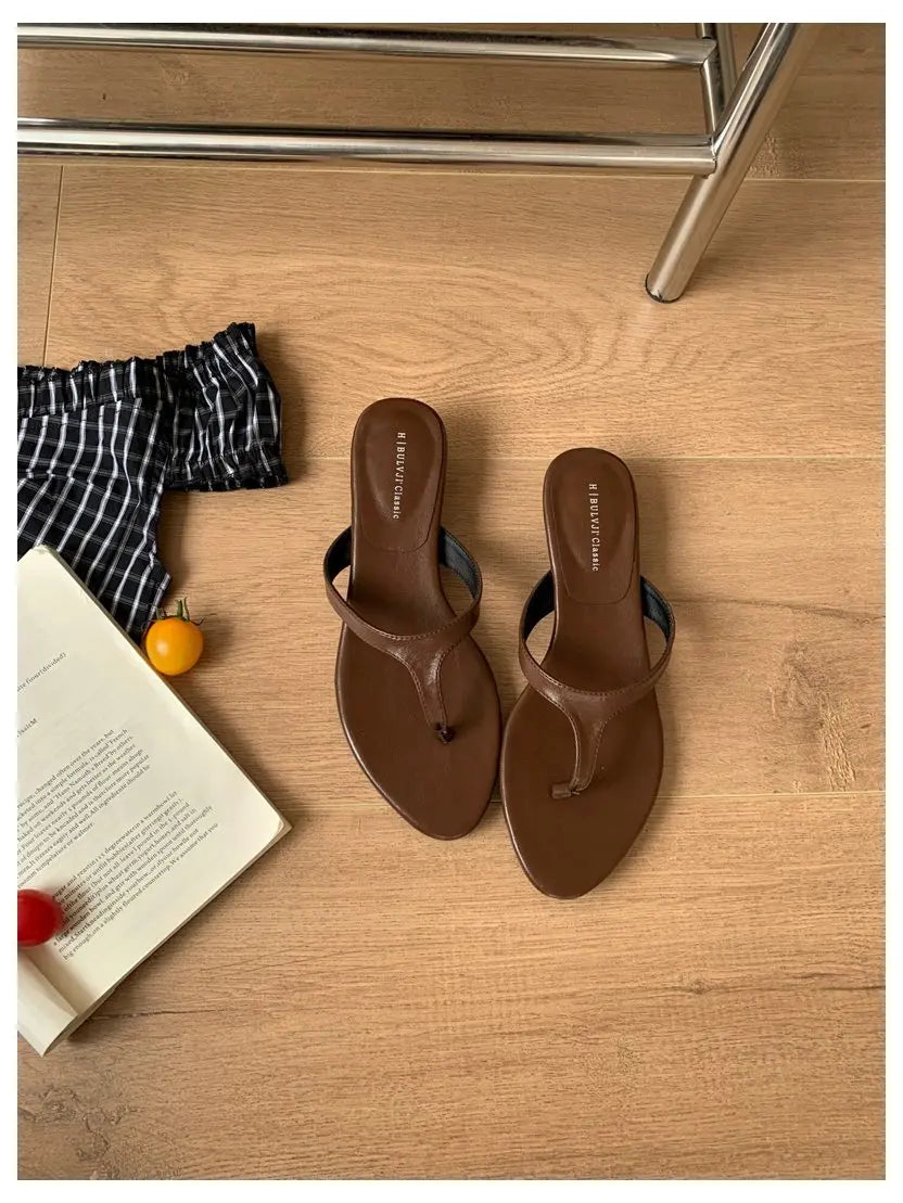 LIZAKOSHT  -  Fashion Clip Toe Toe Flip Flops Flat Wedge Heel Slippers Women Casual Narrow Band Slides Brand Sandal Beach Flip Flops Sandalias