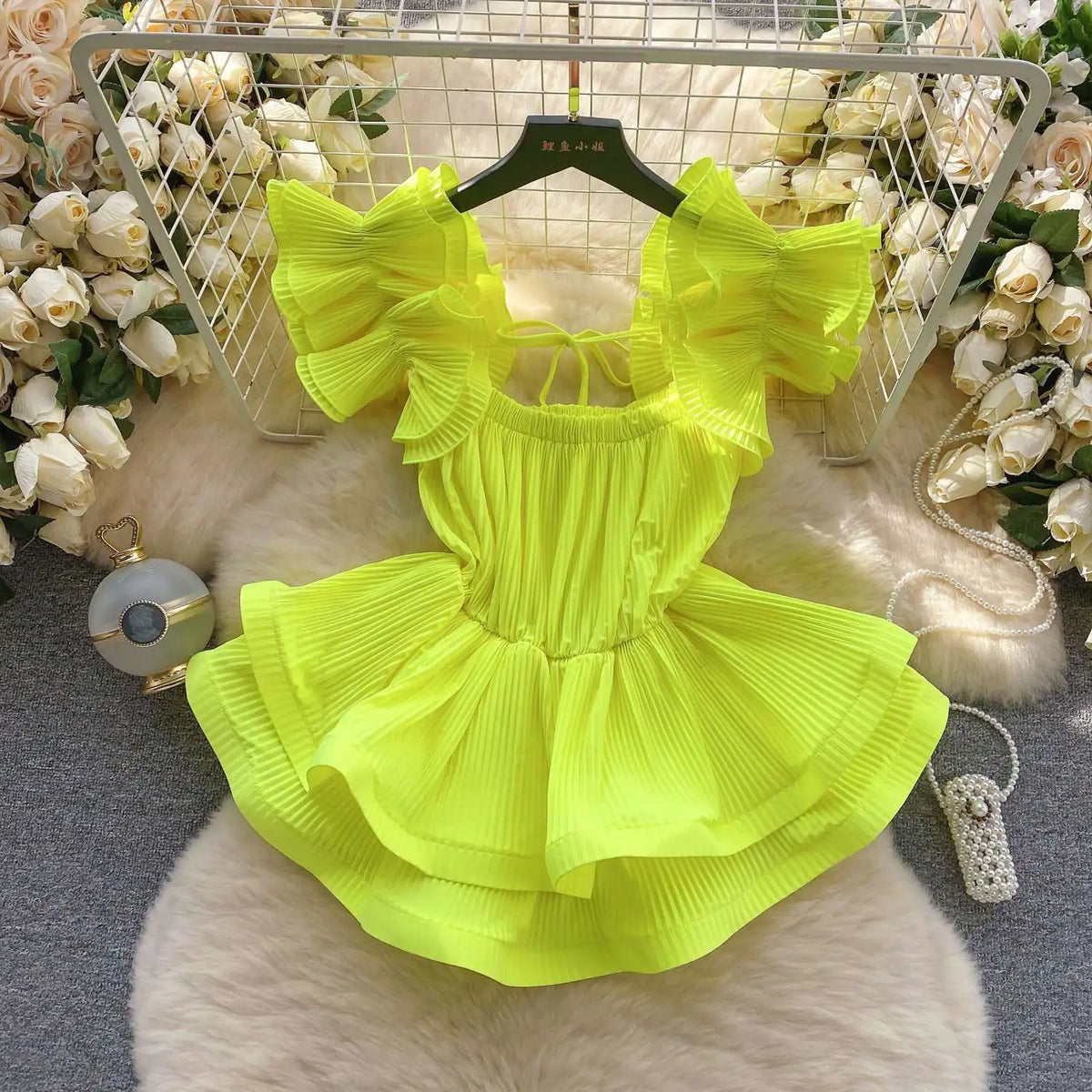LIZAKOSHT  -  European Goods Small Shirt Explosion Heavy Pressed Ruffled Edge Halter Chiffon Shirt Slim Short Ruffled Swing Top Woman Tops