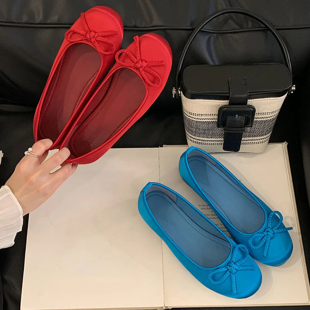 LIZAKOSHT  -  Brand New Women's Flats Ballet Shoes Sweet Round Toe Satin bow Soft Sole Daily Life Easy to Slip On Shoes for Office Lady