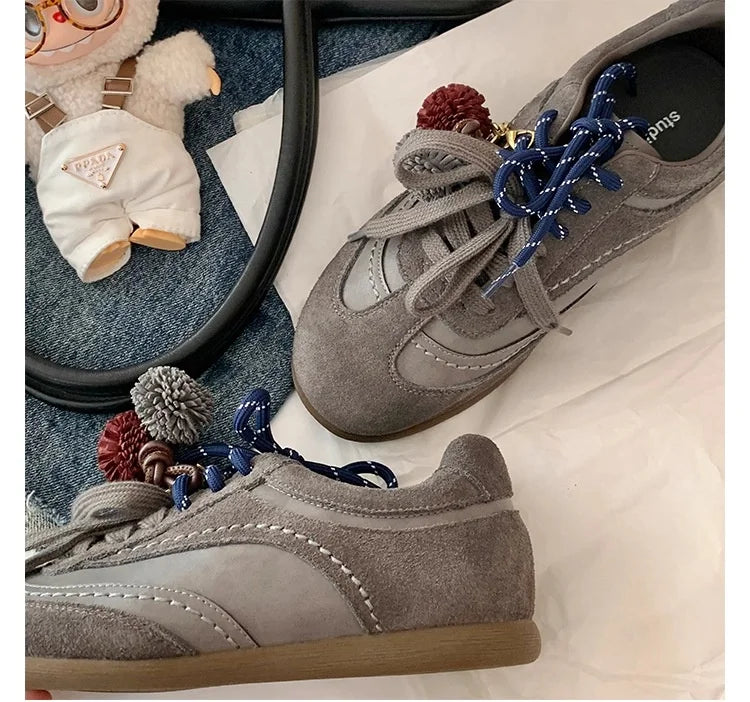 LIZAKOSHT  -  Autumn New Designer Women's Stylish Versatile Sneakers Trend Casual Board Shoes Comfortable Soft Soled Ladies Sneakers