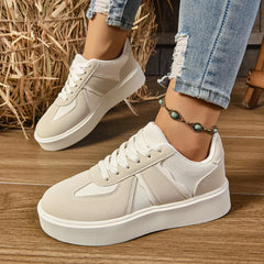 LIZAKOSHT  -  Women's Casual Lace Up Sneakers Lightweight Soft Sole Flat Shoes for Women Comfortable Anti Slip Walking Shoes Plus Size