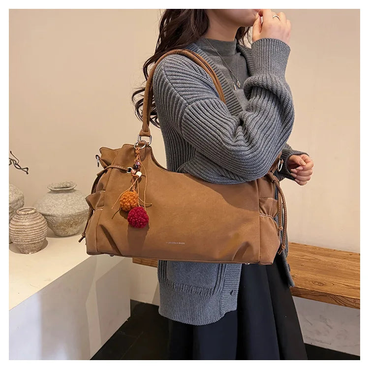 LIZAKOSHT  -  Simple Fashion Suede Crossbody Bag Women Large Capacity Shoulder Bag for Work Comfortable and Versatile Texture Commuting Bag