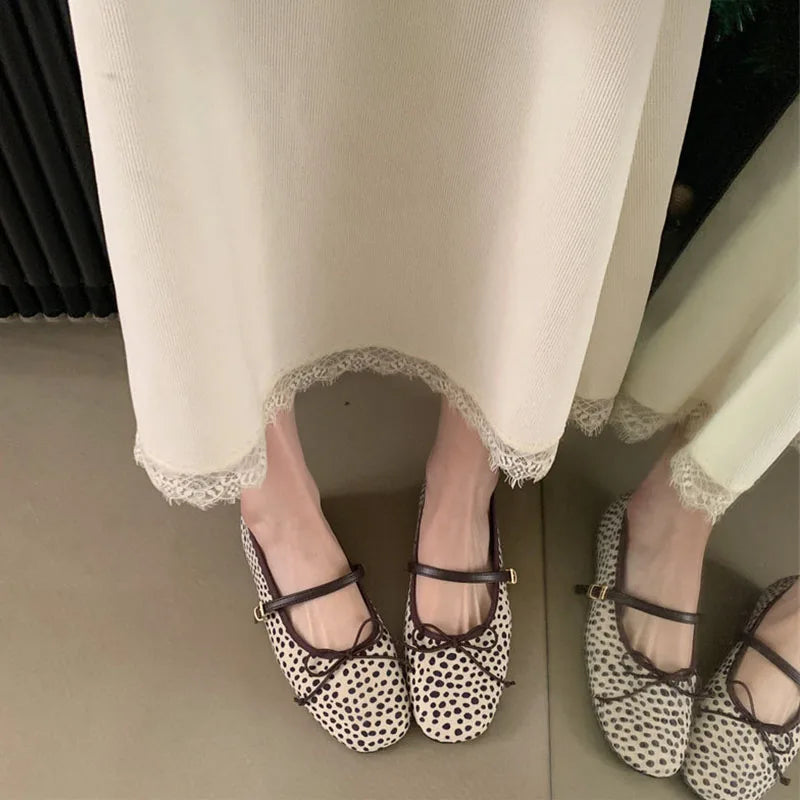 LIZAKOSHT  -  Fashion Buckle Strap Women Mary Janes Flats Dress Shoes Round Toe Female Flats Soft Ladies Lolita Shoes New Spring Autumn