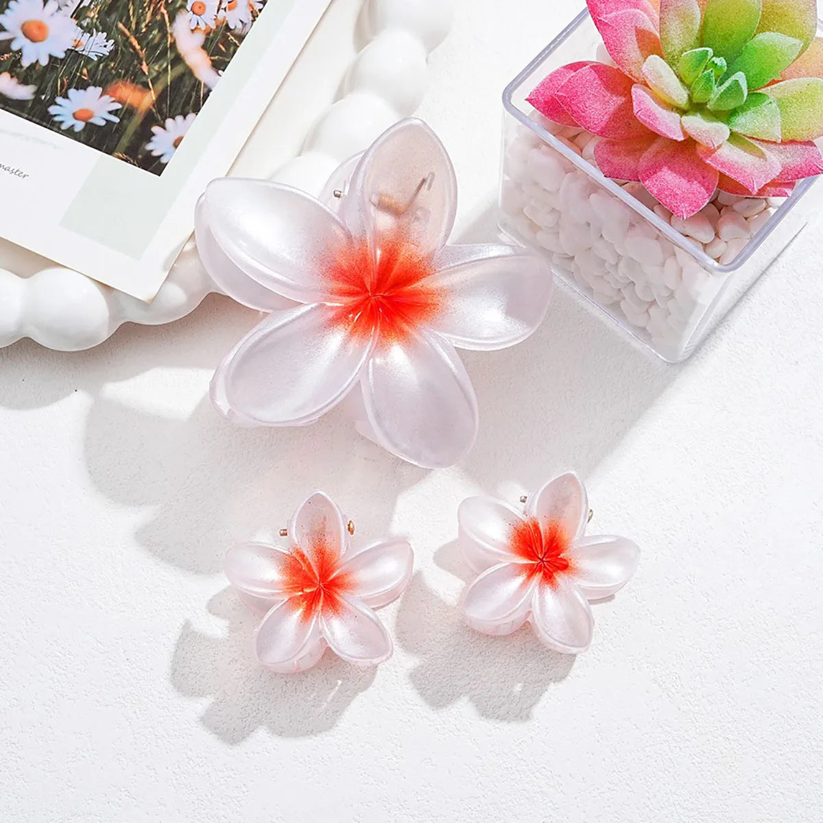LIZAKOSHT  -  3pcs/set Flower Claw Clip Women Hawaiian Girl Hair Accessories Flower Ponytail Clip Clamp Barrettes Hairpin Summer Beach Jewelry
