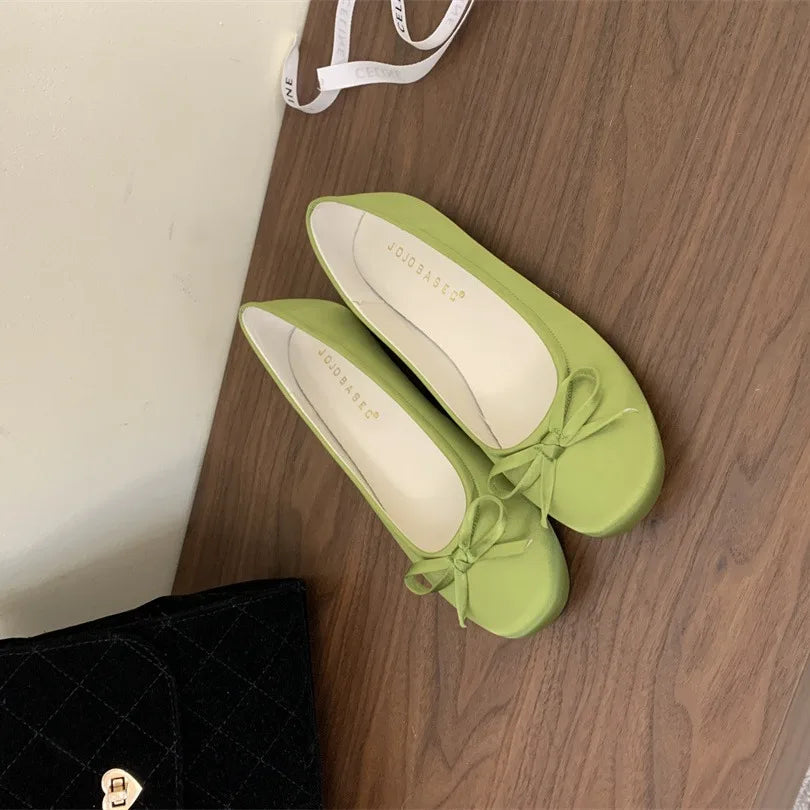 LIZAKOSHT  -  Fashion Women's Shallow Mouth Autumn Female Footwear Round Toe Casual Sneaker Elegant Slip-on Moccasins Modi
