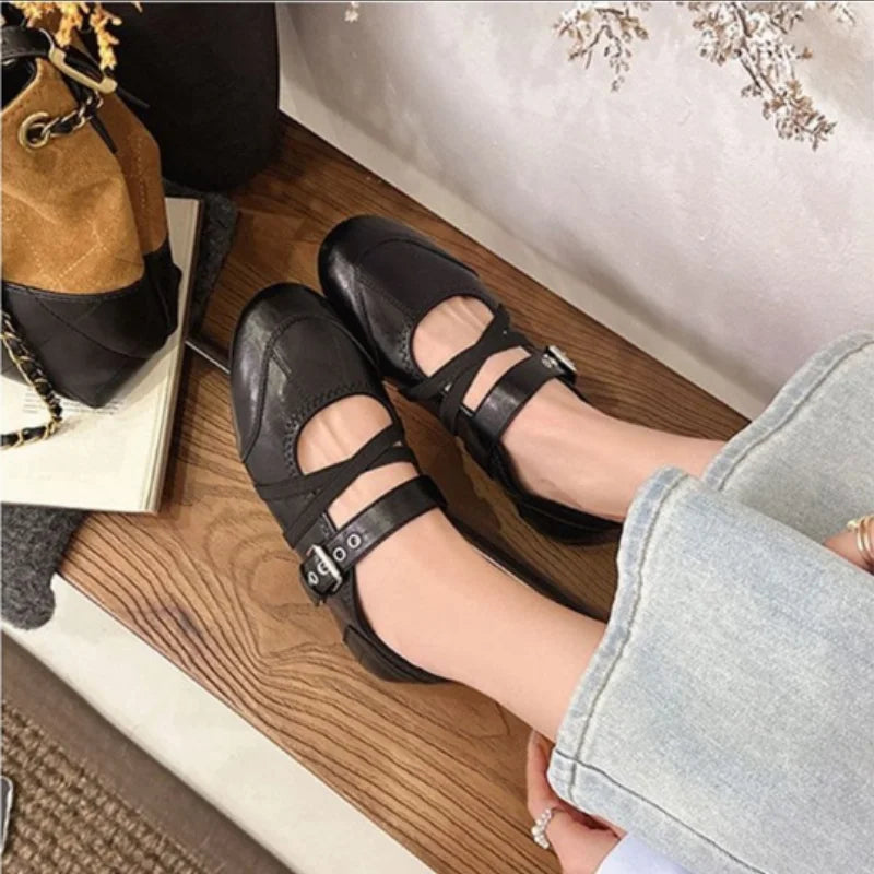 LIZAKOSHT  -   Matte Ballet Mary Jane Flats Ladies Criss Cross Strap Slip on Vintage Soft Walking Footwear Suitable for Office Commute Casual