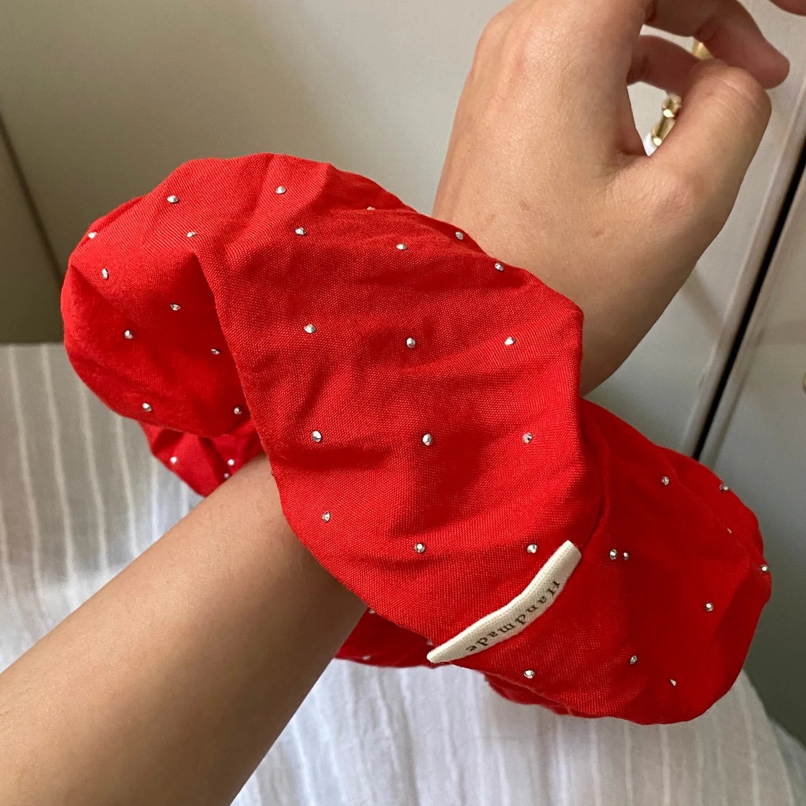 LIZAKOSHT  -  1pc Red Atmosphere Rhinestone Large Scrunchie, Korean-Style Temperament, Fashionable Niche, Daily Sweet Hair Tie, New Style