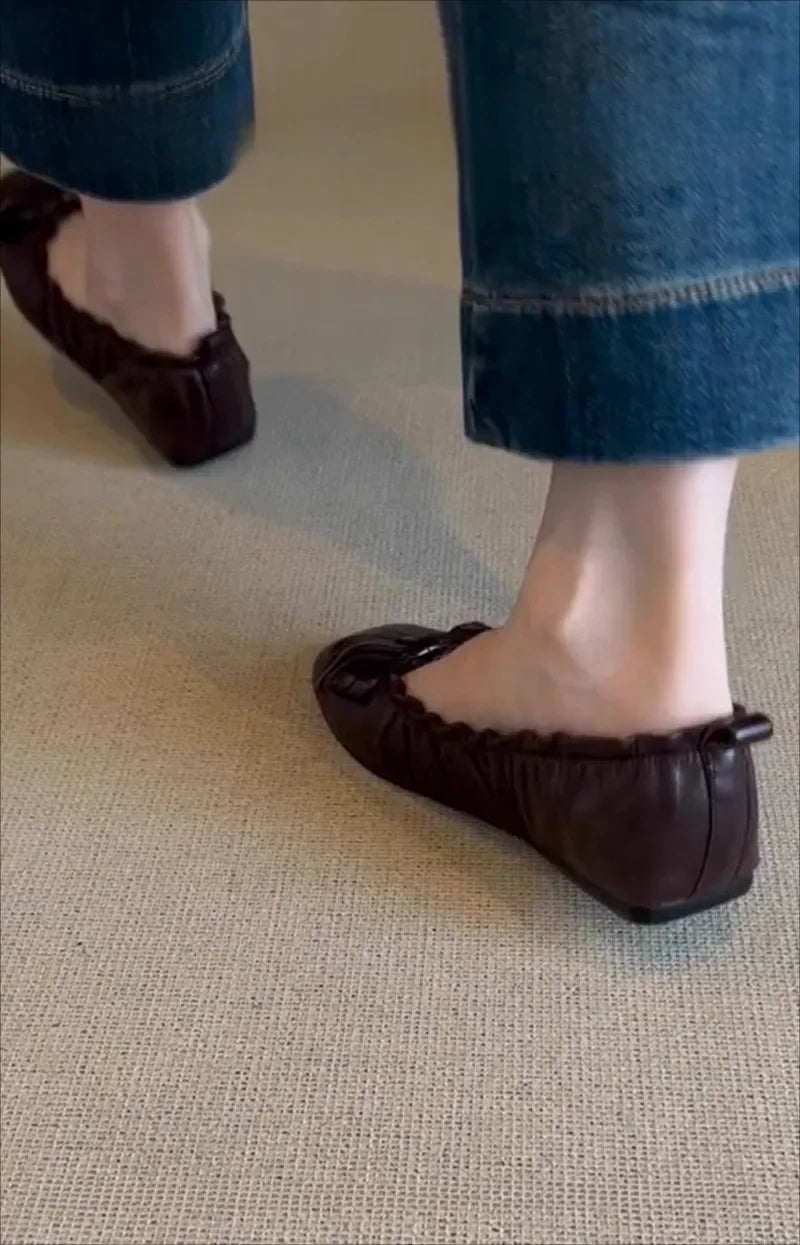 LIZAKOSHT  -  Red Bow Pleated Design Brand Ballet Flat Shoes Women Retro Round Toe Shallow Mary Jane Shoes Comfortable Moccasin Casual Shoes