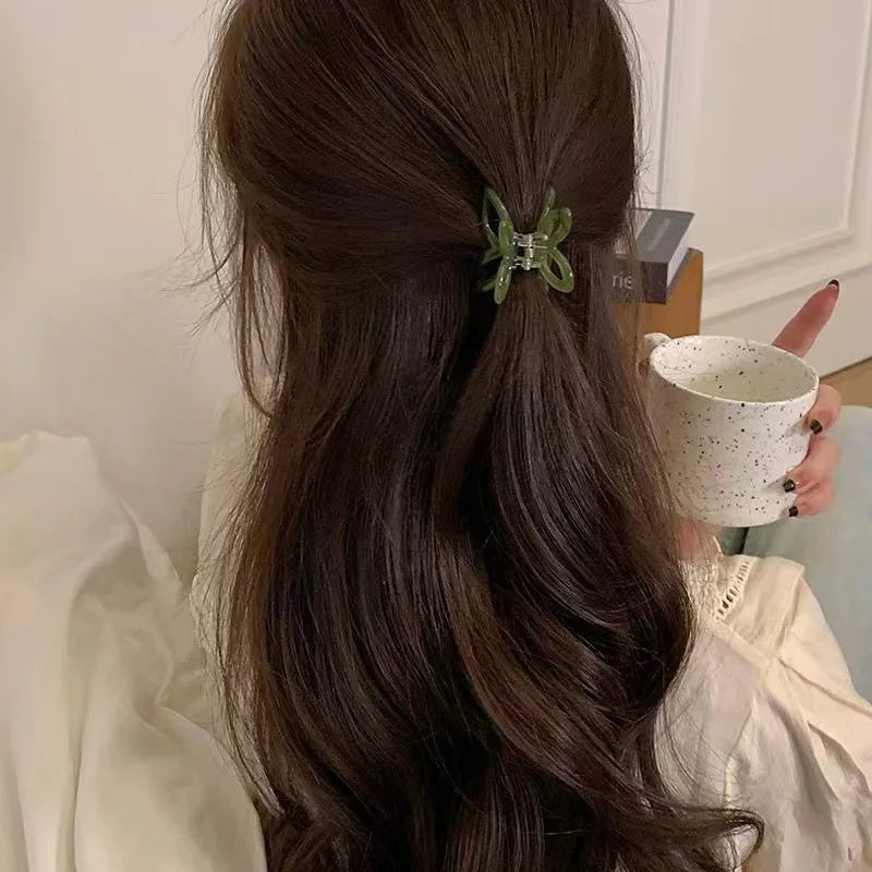 LIZAKOSHT  -  1PC High Color Value Romantic Spring Color Acetate Butterfly Grab Clip Temperament Aesthetic Hollow Bow Hair Clip Back of Head H
