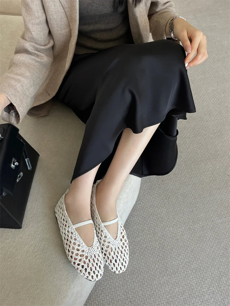 LIZAKOSHT  -  Summer Fashion Round Toe Weave Mesh Hollow Flat Women Loafers Slip On Female Casual Beach Shoes Sandals Zapatos De Mujer