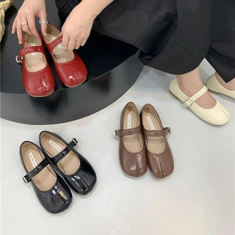 Lizakosht Women Flat Split Toe Shoes Women's Square Toe Retro Single Shoes One Word Buckle Shallow Mouth Mary Jane Shoes Sandals