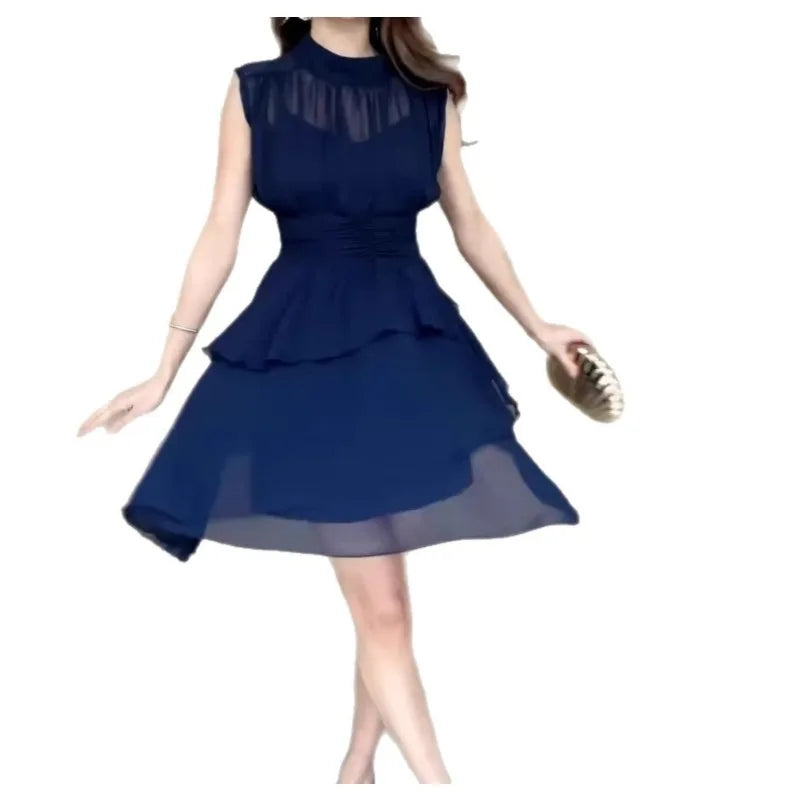 LIZAKOSHT  -  2026 Spring New Pure Desire Wind Coffee Break French Round Neck Waist Elegant Dress