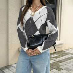  LIZAKOSHT  -  Women V Neck Argyle Knit Sweater Long Sleeve Loose Fit Pullover Jumper Casual Fall Winter Knitwear