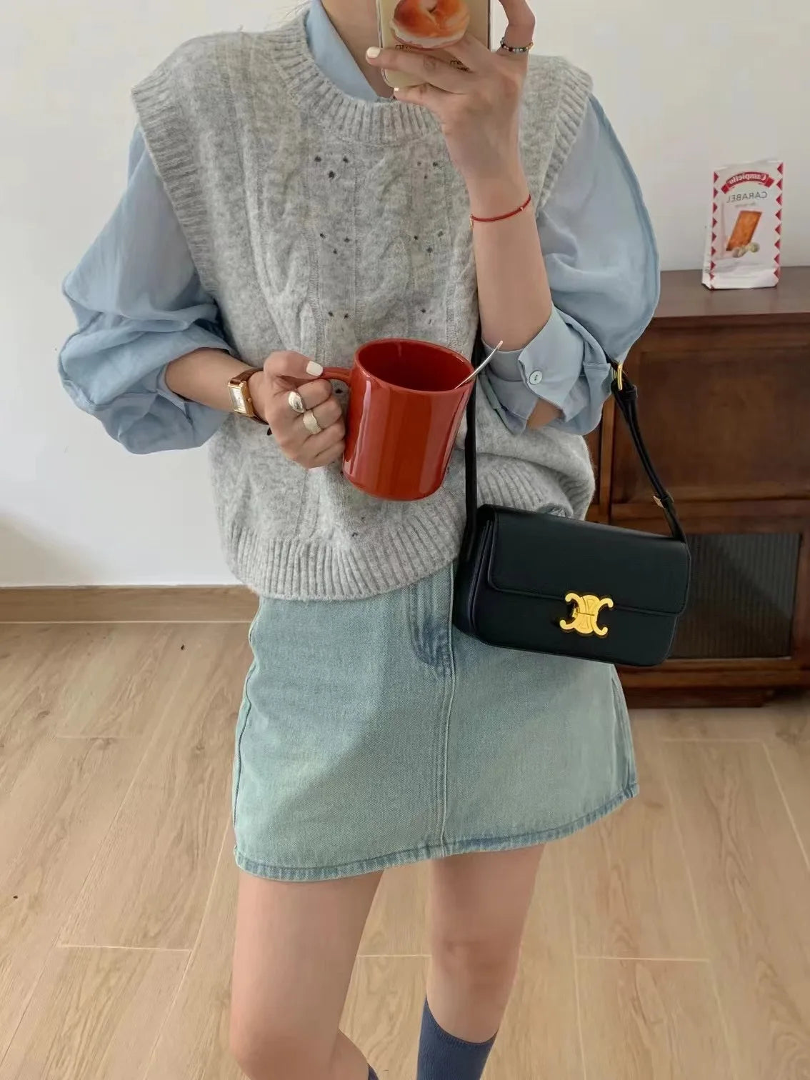 LIZAKOSHT  -  Milk Gentle Crewneck Sweater Vest Female Autumn and Winter New Korean Loose Soft Waxy Waxy Fold Wear Sweater Vest Top