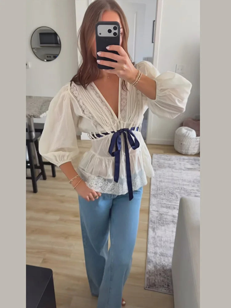 LIZAKOSHT  -  Women's Top V-Neck Lace Tie Front Puff Sleeve Blouse Ruffle Hem Boho Tops Contrast Ribbon Tie Casual Chic Shirt Spring Summer