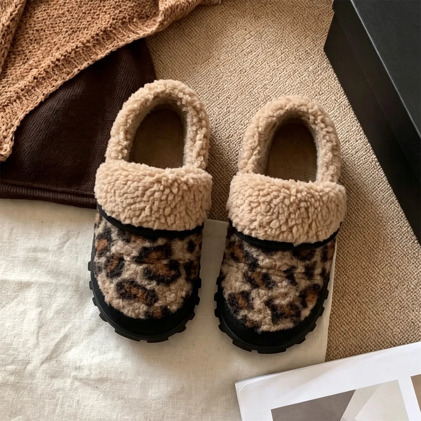 LIZAKOSHT  -  Vintage Fleece Women's Fashion Outerwear Fair Isle Print Warm Soft Cute Versatile Winter Boots Christmas