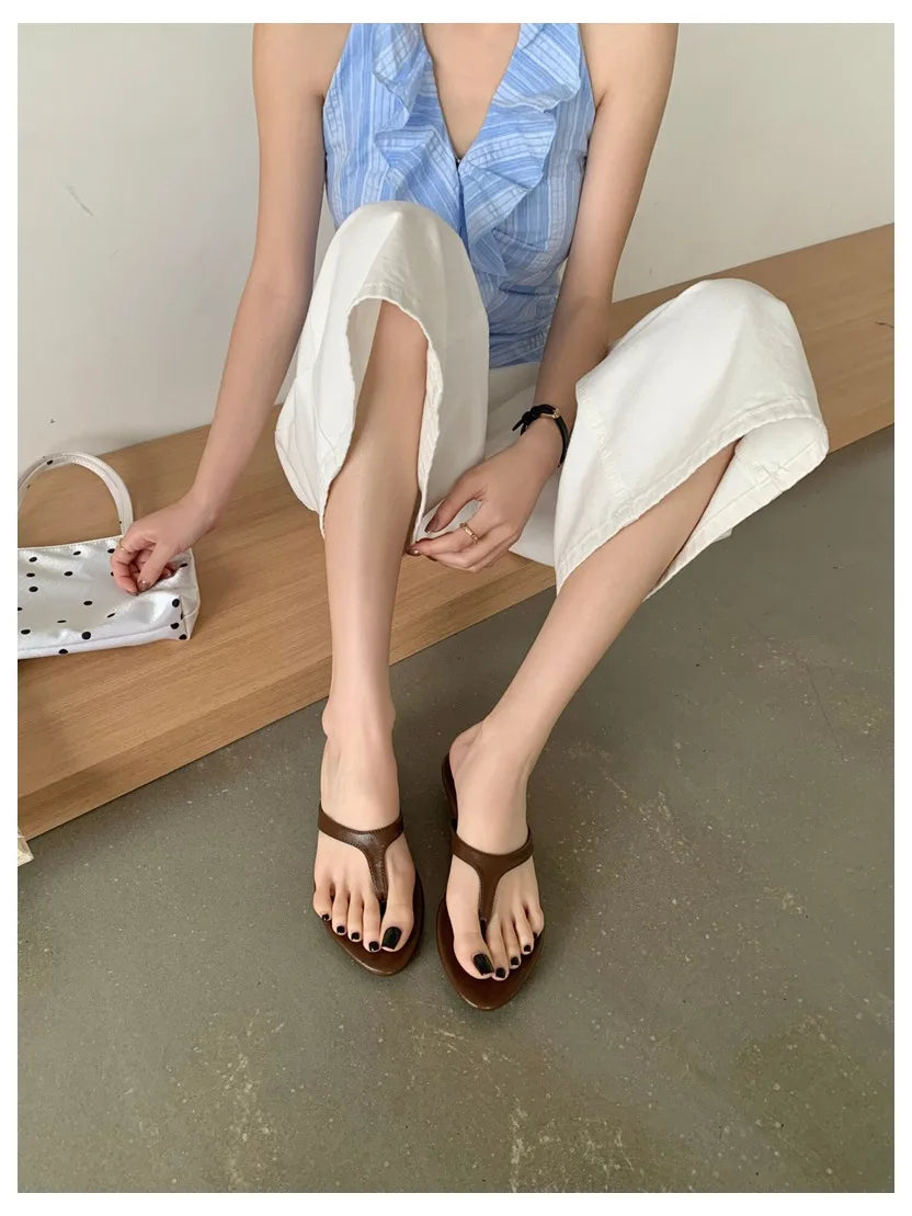 LIZAKOSHT  -  Fashion Clip Toe Toe Flip Flops Flat Wedge Heel Slippers Women Casual Narrow Band Slides Brand Sandal Beach Flip Flops Sandalias