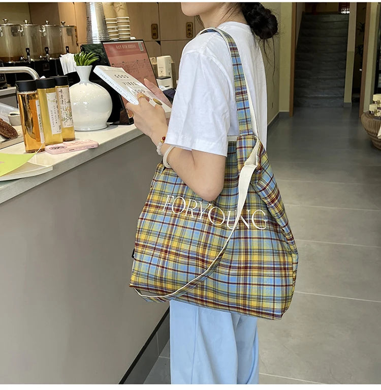 LIZAKOSHT  -  Women's Checkered Shoulder Bag Student Plaid Crossbody Bags Versatile Large Capacity Handbag