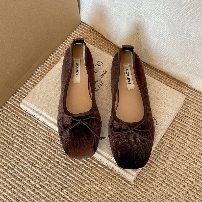 LIZAKOSHT  -  Spring New Brand Women Flat Shoes Fashion Round Toe Shallow Slip On Single Shoes Soft Flat Heel Outdoor Casual Boat Shoes