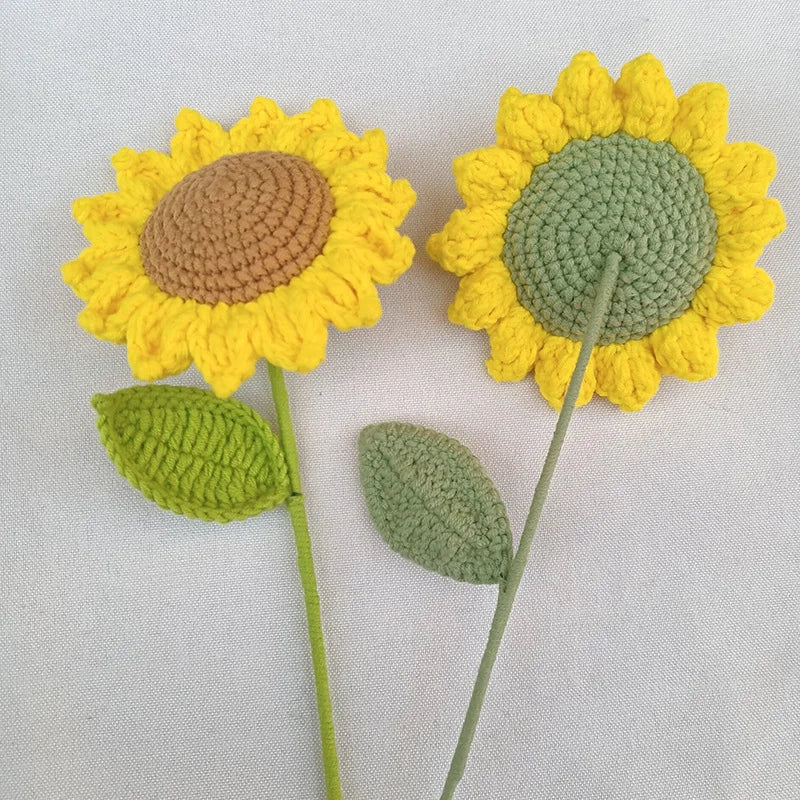 Handmade Crochet Sunflower for Home Decor, Knitting Flowers, Graduation Ceremony Ornament, Artificial Cotton Cord Flowers, Gift