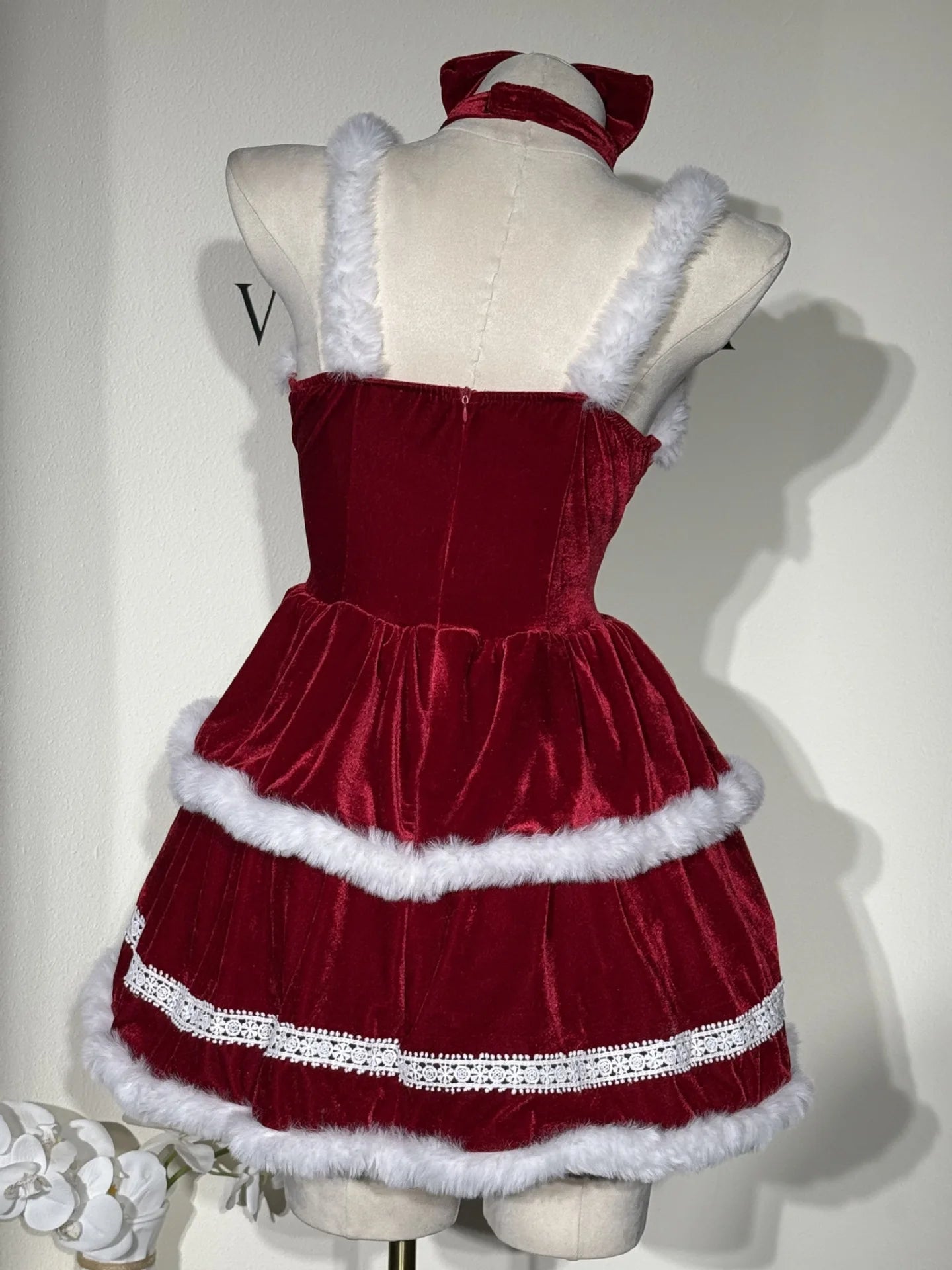  LIZAKOSHT  -  Women Christmas Wine Red Lace Fuzzy Trim Sleeveless A‑Line Dress with Bow Headband Festival Costume