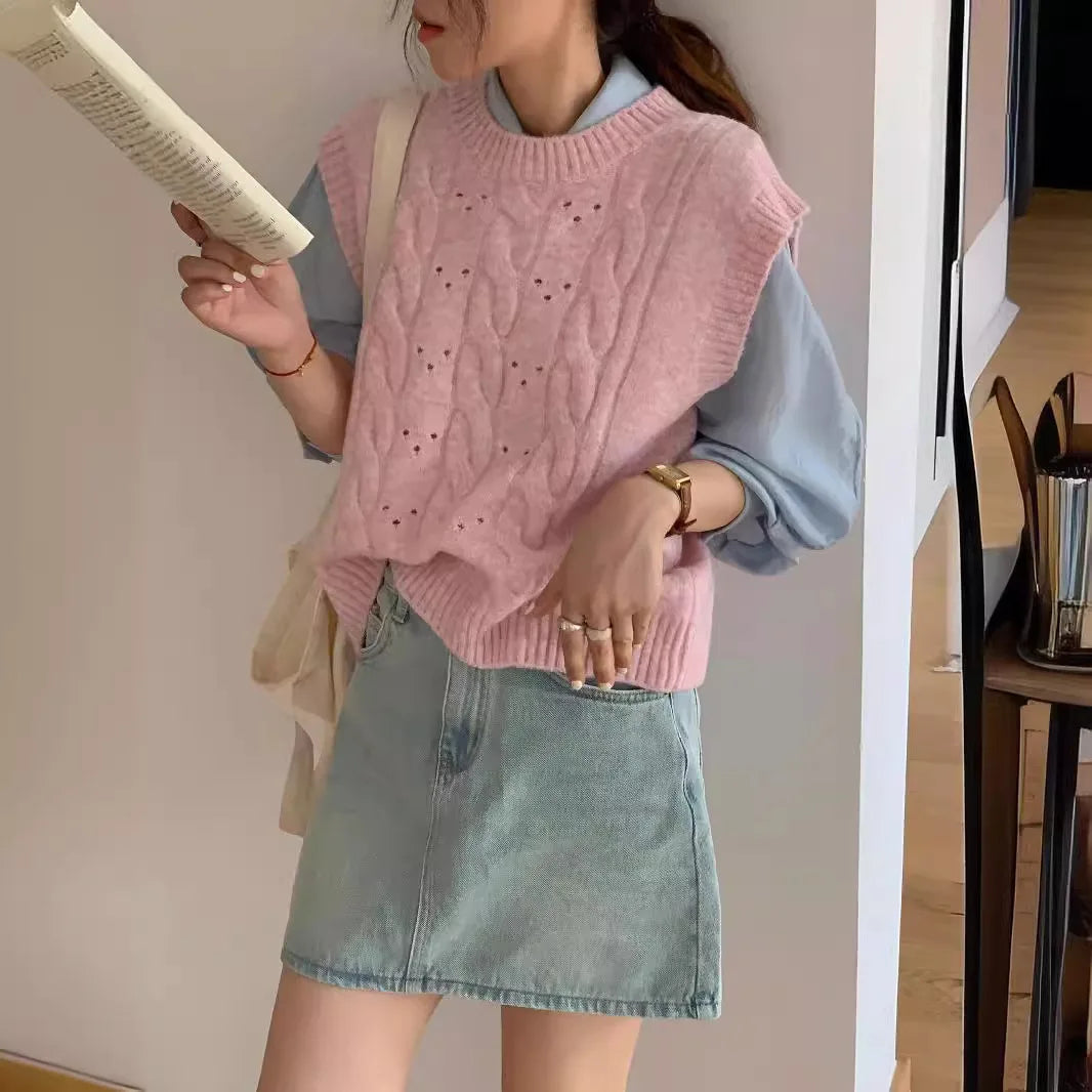 LIZAKOSHT  -  Milk Gentle Crewneck Sweater Vest Female Autumn and Winter New Korean Loose Soft Waxy Waxy Fold Wear Sweater Vest Top