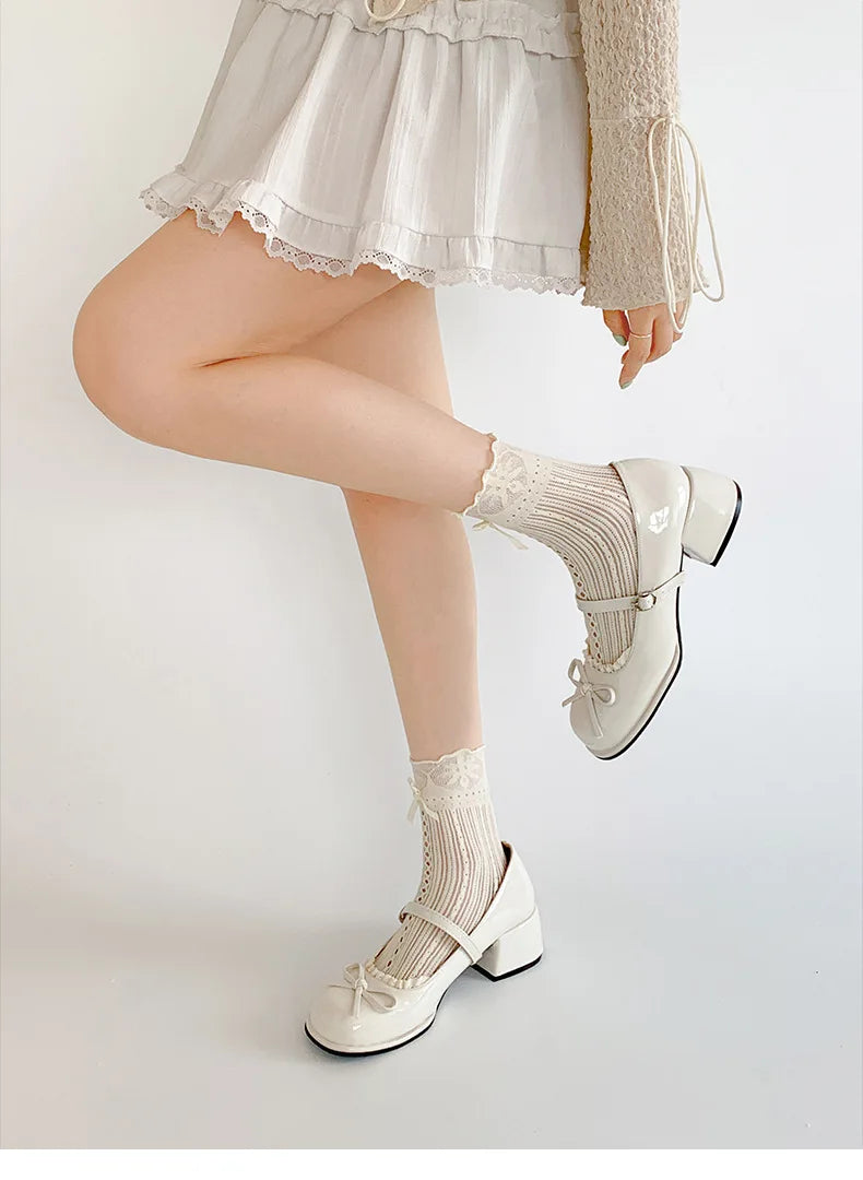 LIZAKOSHT  -  Retro red high-end French thick heel light mouth single shoes women's summer new with skirt versatile Mary Jane shoes