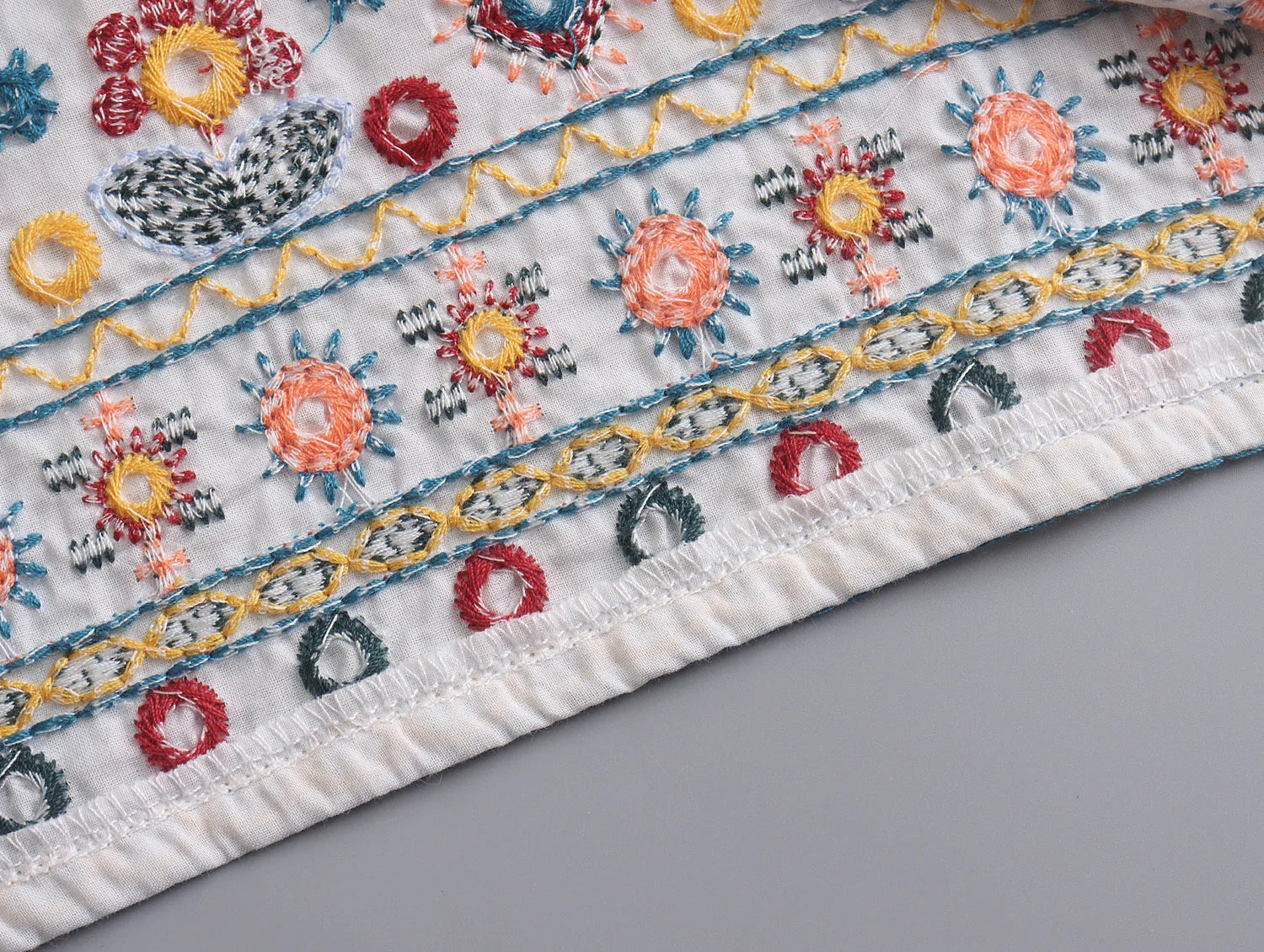 LIZAKOSHT  -  European and American Style Summer New Ethnic Style Contrasting Embroidered Top Shirt Contrasting Embroidered Half Skirt Set