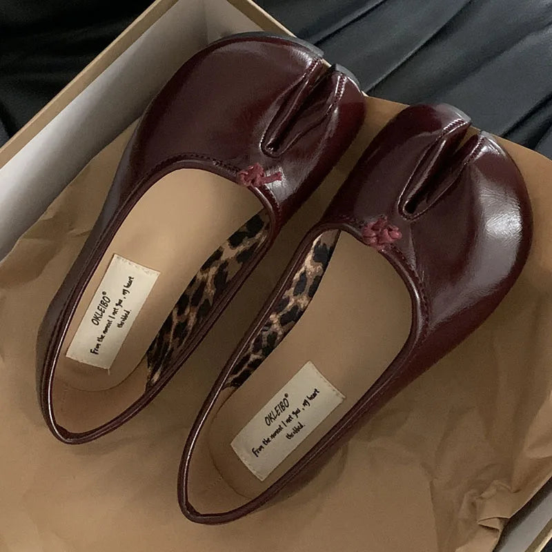 LIZAKOSHT  -  Autumn Women Flat Shoes Fashion Split Toe Shallow Slip On Mary Jane Shoes Soft Flat Heel Outdoor Dress Single Shoes New