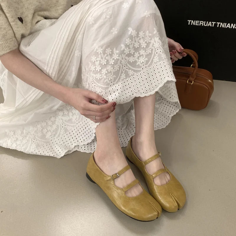 LIZAKOSHT  -  Spring New Tabi Ninja Shoes Women Round Spilt Toe Shallow Buckle Ballet Shoes Fashion Eelgant Low Heels Mary Jane Single Shoes