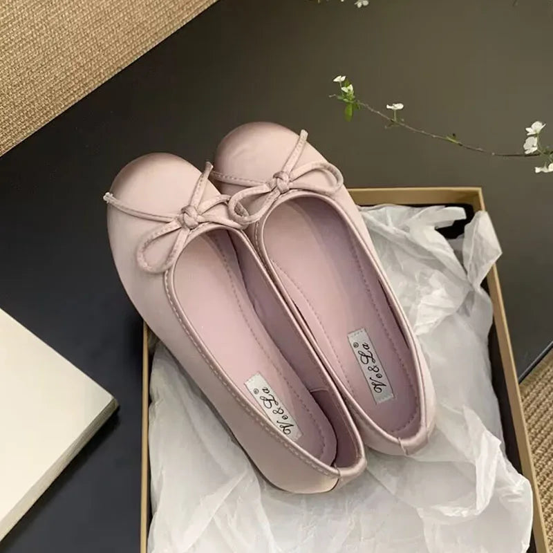 LIZAKOSHT  -  Spring New Women Flat Shoes Fashion Round Toe Shallow Slip On Ladies Casual Ballerina Shoes Soft Flat Ballet Shoes New Woman