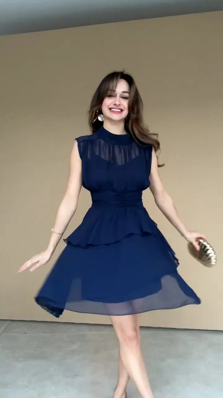 LIZAKOSHT  -  2026 Spring New Pure Desire Wind Coffee Break French Round Neck Waist Elegant Dress