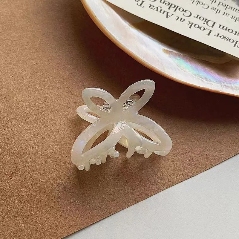 LIZAKOSHT  -  1PC High Color Value Romantic Spring Color Acetate Butterfly Grab Clip Temperament Aesthetic Hollow Bow Hair Clip Back of Head H