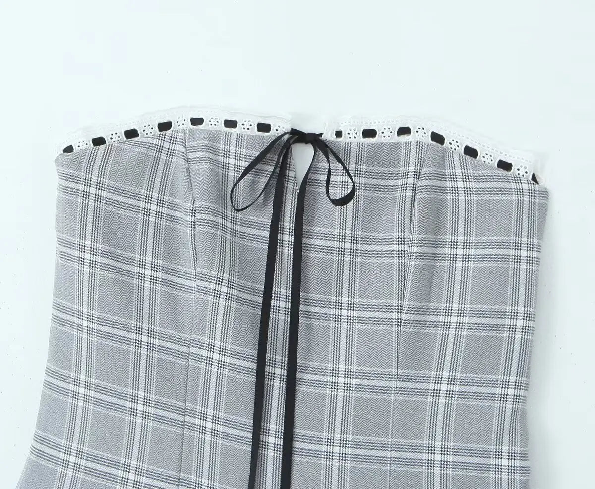 LIZAKOSHT  -  Europe and America Wind Summer New French Retro Sexy Spice Girl Plaid Pure Desire Slim Pleated Skirt.